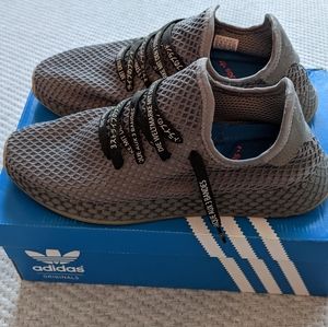 Adidas Deerupt
